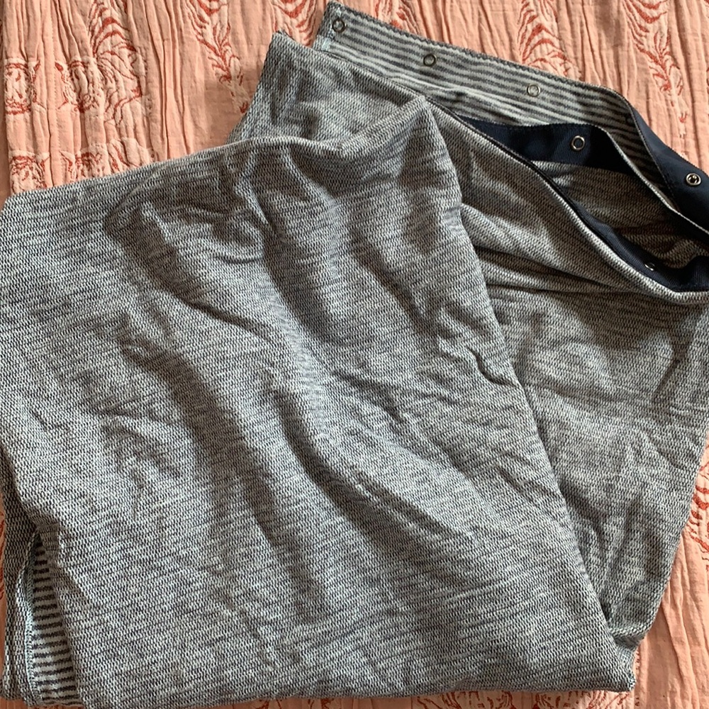 Lululemon vinyasa scarf reversible blue